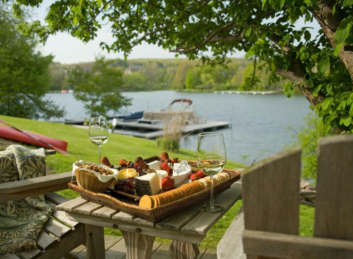 Lake Pointe Inn McHenry Esterno foto