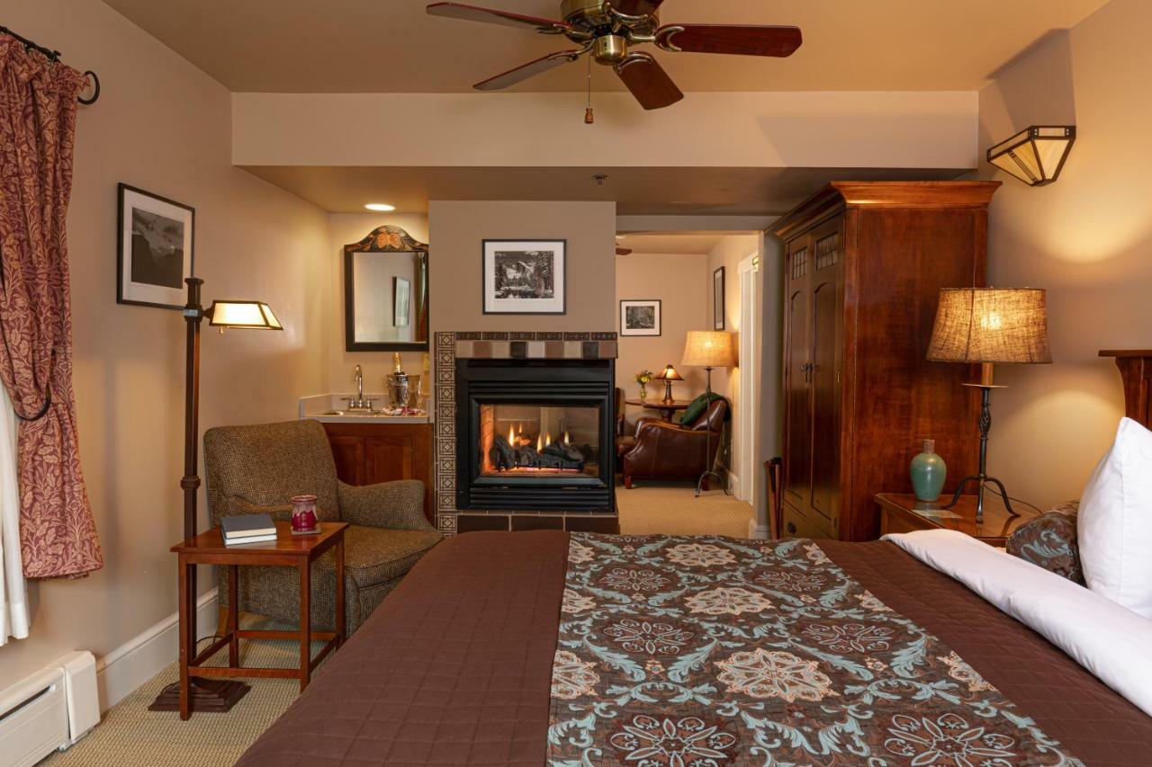 Lake Pointe Inn McHenry Esterno foto
