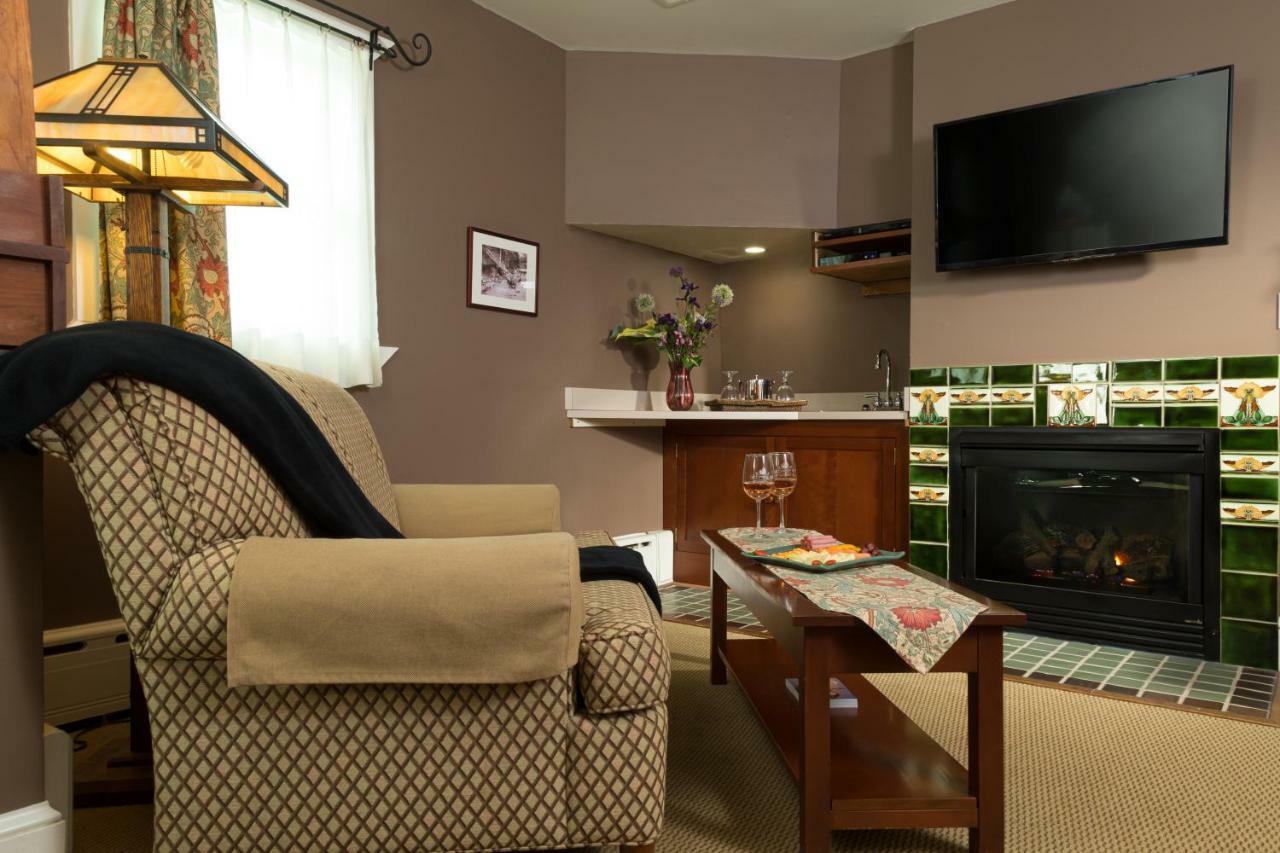 Lake Pointe Inn McHenry Esterno foto