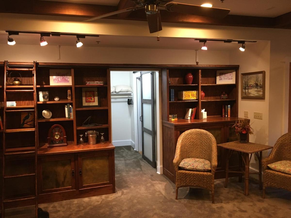 Lake Pointe Inn McHenry Esterno foto